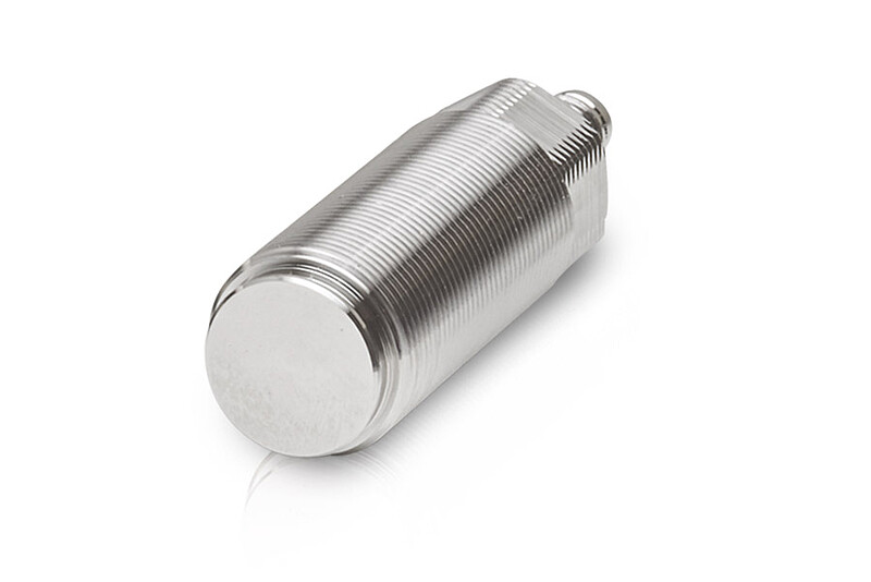 M18 Magneto-inductive displacement sensor