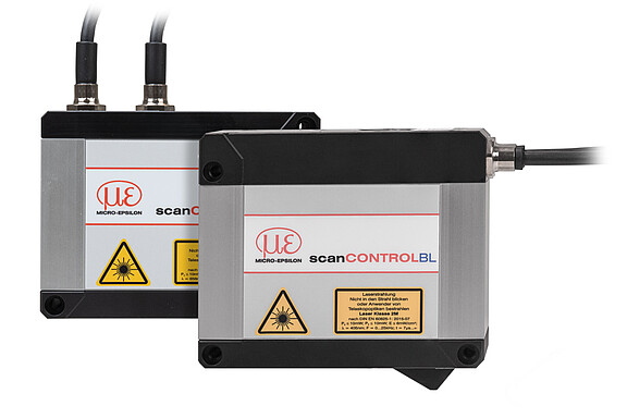 scanCONTROL laser scanner with various cable outlets